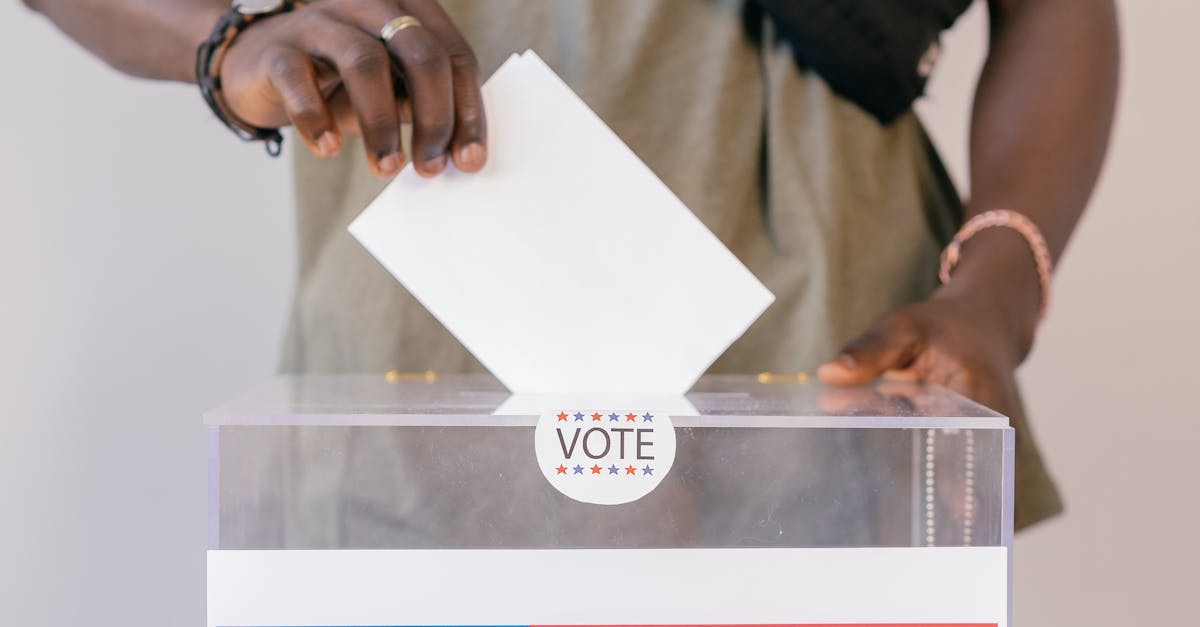 9 Shocking Arguments for and Against Book Bans in North Florida: Unveiling the Local Perspectives of Clay County and Nassau